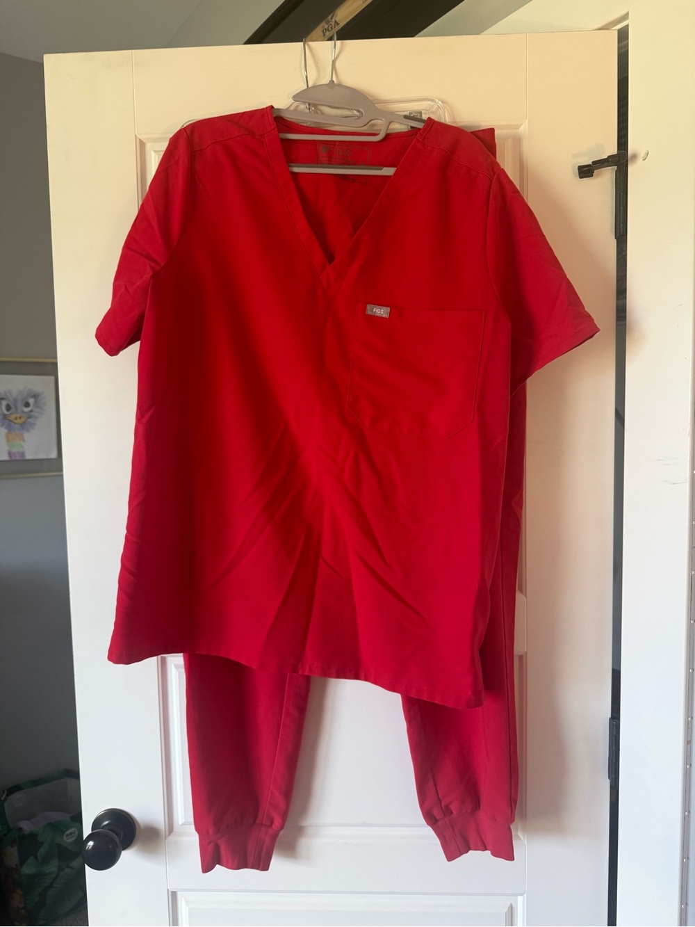 FIGS Bright Red Catarina Top XL + Zamora Joggers L Scrub Set